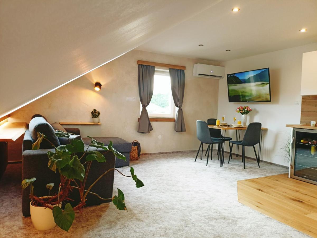 Apartmán u Ovečků - Nová Paka Exterior foto
